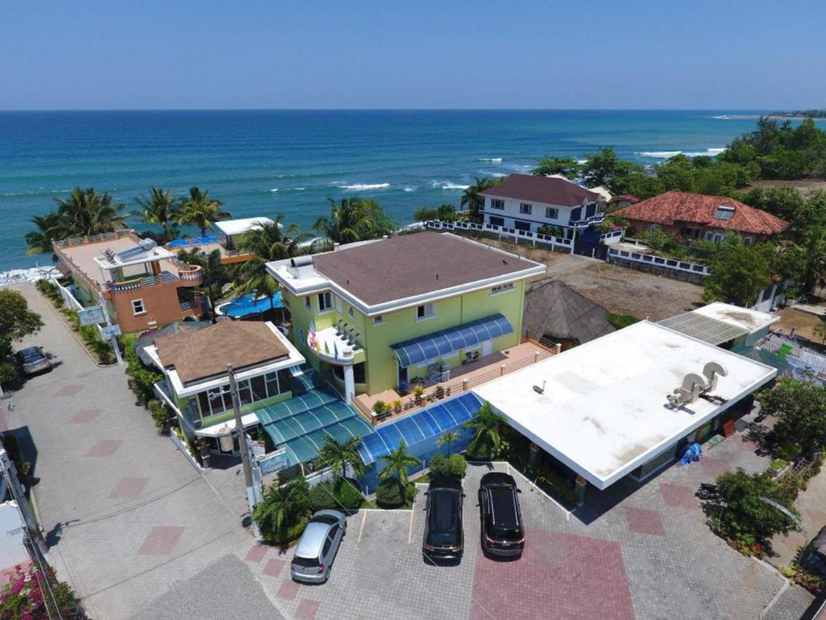 P&M Final Option Beach Resort Сан-Хуан Экстерьер фото